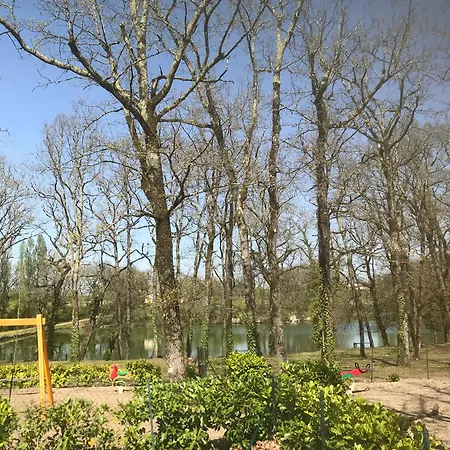 4 Pers1 Chb Du Lac Vue Sur Les Bois * Monflanquin